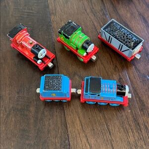Bundle Of Thomas The Train  Thomas And Friends Die Cast Train Engines Kids Toys